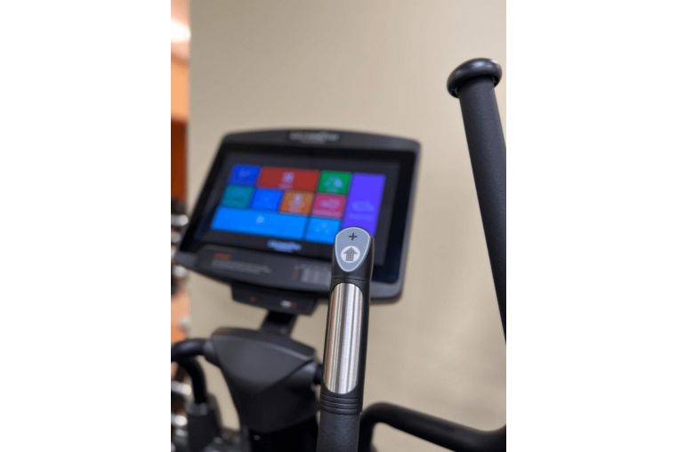 Эллиптический тренажер UltraGym UG-EL007 (TFT) фото 5